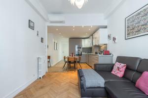 Charmant 3 Pieces 4 Pers WiFi AC