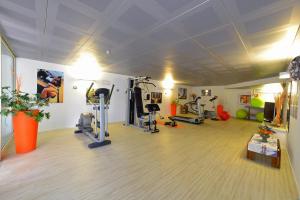 Fitness centrum a/nebo fitness zařízení v ubytování Hotel Colorado