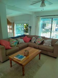 Fotografie z fotogalerie ubytování Milkwood Beach House v destinaci Seafield