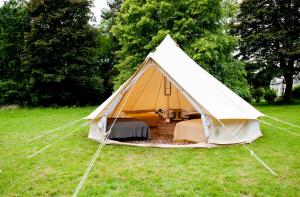 科尔雷恩Nine Yards Bell Tents - Coleraine的相册照片
