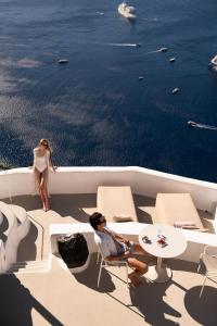 Clients de Iconic Santorini, a Boutique Cave Hotel by Sandglass