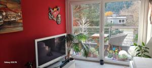 Μια τηλεόραση ή/και κέντρο ψυχαγωγίας στο Studio 154