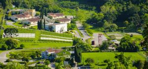 an aerial view of a house in a village at Hotel Villa Michelon in Bento Gonçalves