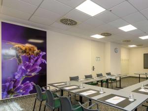 The business area and/or conference room at Mercure Hotel Erfurt Altstadt
