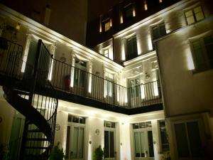 Edificio en el que se encuentra el albergue