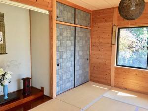 Зображення з фотогалереї помешкання 屋久島シエスタYakushima Entire house with a wonderful view у місті Якусіма