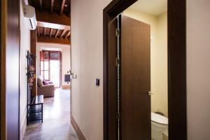 Kúpeľňa v ubytovaní Apartamentos Reyes Católicos + 37 fotografií