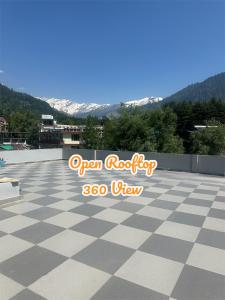 Splošen pogled na gorovje oz. razgled na gore, ki ga ponuja hotel