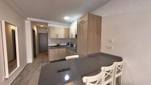 Dapur atau dapur kecil di Óscar Urban Suites