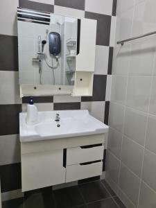 Koupelna v ubytování Westay Guest House + 16 fotografií