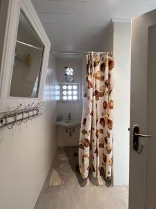 Koupelna v ubytování Mykonos Seaview Nests - Tourlos Getaways
