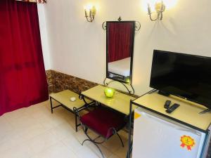 TV i/ili multimedijalni sistem u objektu sphinx resort dahab