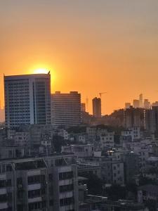 Γενική άποψη της πόλης Γκουανγκζού ή θέα της πόλης από  αυτό το ξενοδοχείο διαμερισμάτων