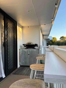 Μπαλκόνι ή βεράντα στο Beach House to chill Marcoola