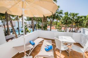 Balkón alebo terasa v ubytovaní Bahia Calma Beach