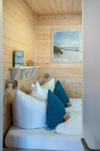 Katil atau katil-katil dalam bilik di Hausboot Lasse Huus & Meer +17 gambar