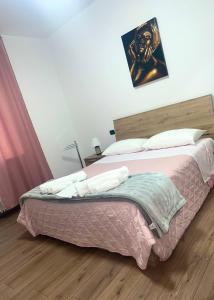 Postel nebo postele na pokoji v ubytování JULIET N - Rental Rooms Verona