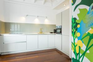 A cozinha ou kitchenette de Papagayo Beach Resort