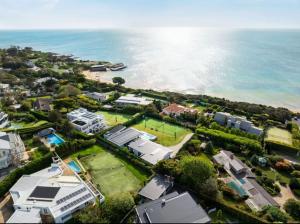 Gallery image of VILLA BOND Mount Eliza-Incredible in every sense. in Mount Eliza