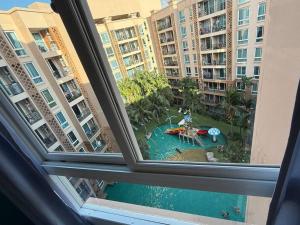 Atlantis Condo Resort 내부 또는 인근 수영장