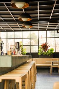 Un restaurante o sitio para comer en Hotel Coco