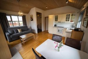 Кухня или мини-кухня в Hotel Laxarbakki
