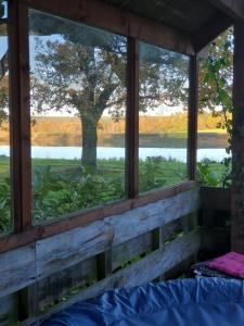 Gallery image of Maison du Lac avec jacuzzi privatif en option in Rouffignac Saint-Cernin