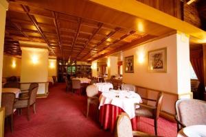 Restaurant o un lloc per menjar a Hotel Pavillon
