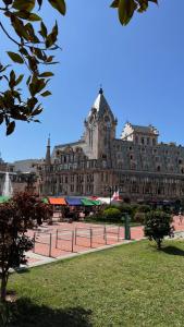 Foto dalla galleria di View of Europe Square a Batumi