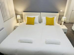 Gallery image of New Brighton Flat in Wallasey +2 photos