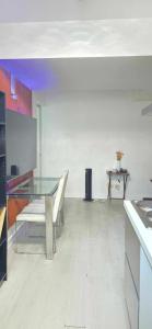 Gallery image of Azure Residences by Van Florendo in Manila