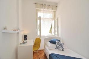 Postel nebo postele na pokoji v ubytování Apartment Karmen