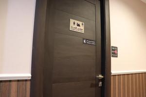 Fotografija v galeriji nastanitve فندق كنوز العنود مكة للغرف والشقق المفروشة توصيل مجاني للحرم - Knoz Al Anood Hotel Makkah For Furnished Rooms and Apartments Free Shuttle Service v Meki