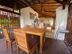 Fotografie z fotogalerie ubytování Villa Kinagu v destinaci Gili Meno