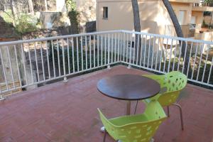 Balkón alebo terasa v ubytovaní Hostal La Fosca