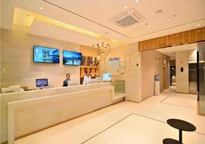 Gallery image of City Comfort Inn Kunming Shilin Xiaogucheng in Shilin