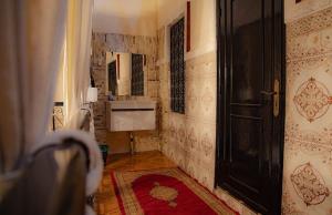 Kuchyň nebo kuchyňský kout v ubytování Riad MSholidays jacuzzi privatisé Marrakech
