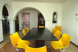 Ảnh trong thư viện ảnh của Luxury villa with pool - 14 bedrooms Cholula ở Acatepec