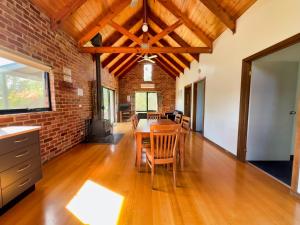 Fotografie z fotogalerie ubytování Prom Coast Holiday Lodge v destinaci Waratah Bay