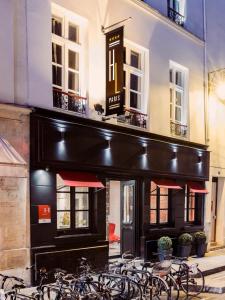 Gallery image of H&ocirc;tel de Lille - Saint-Germain des Pr&egrave;s in Paris