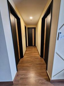 Fotografie z fotogalerie ubytování Gaia Residences Bandar Gamuda Gardens, Cozy Retreat with Mountain Views v destinaci Rawang