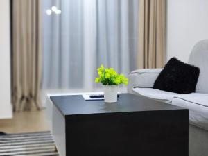 Luxe Loft Kinoo客房内的一张或多张床位
