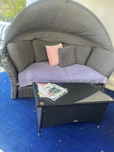 Area soggiorno di TINY HOME - Benny’s Bar
