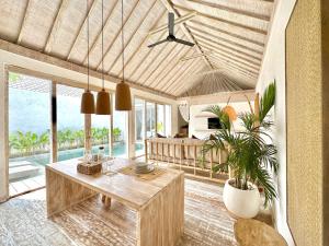 BoBos Villa Echoの敷地内または近くにあるプール