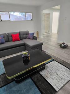 Imagen de la galería de Sweet Haven Near Airport, Restaurants Plus Car Rental Available Upon Request, en Irving