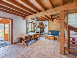 Η κουζίνα ή μικρή κουζίνα στο Chalet Paradiski, les Arcs Peisey Vallandry 10personnes