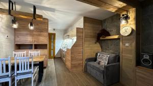 Χώρος καθιστικού στο Apartament Nad Potokiem