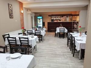 Restaurace v ubytování Hotel Tranzit