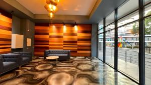 Гостиная зона в OASIS, Charming 1BD apartment with living room
