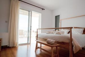 Postel nebo postele na pokoji v ubytování Villa Aura - Villa in Peyia